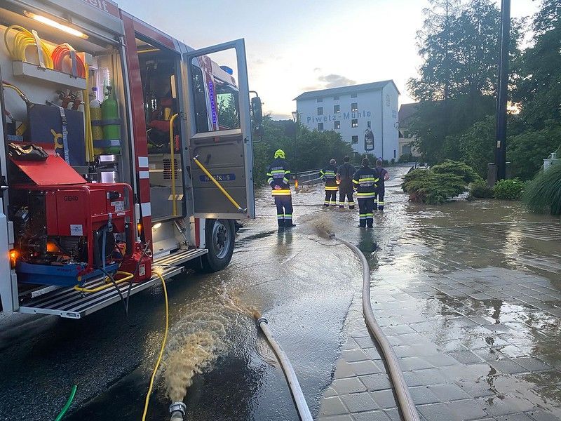 Bild enthält, Person