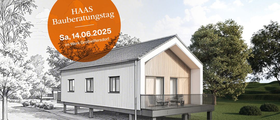 Eine architektonische Gestaltung eines modernen Hauses mit Balkon, drei Fenstern und einem grauen Dach. Das Haus ist von Bäumen umgeben und hat ein Etikett in der oberen linken Ecke.