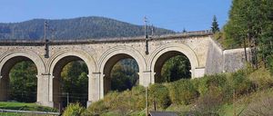 Bild enthält, Architecture, Bridge, Building, Viaduct, Arch, Gothic Arch