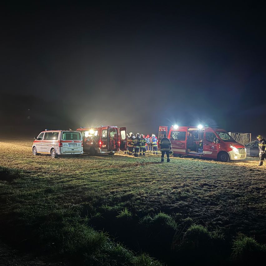 Bild enthält, Car, Transportation, Vehicle, Person, Machine, Wheel, Fire Truck, Truck