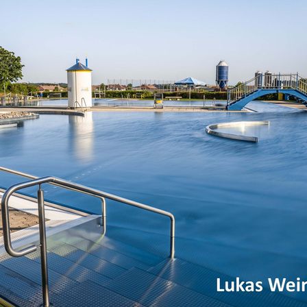 Bild enthält, Nature, Outdoors, Scenery, Pool, Water, Swimming Pool, Building, Hotel, Resort, Lighthouse