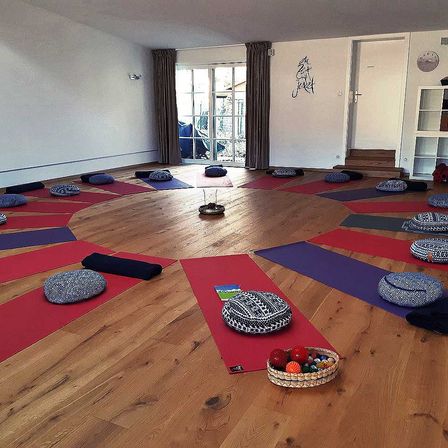 Bild enthält, Floor, Flooring, Home Decor, Indoors, Interior Design