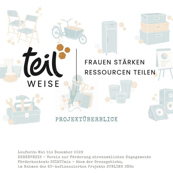 Das Bild zeigt einen Projektüberblick mit verschiedenen Illustrationen, darunter ein Fahrrad, Stühle und Lagerboxen. Es unterstreicht die Bedeutung der Stärkung von Frauen und des Teilens von Ressourcen. Das Projekt läuft von Mai bis Dezember 2026.