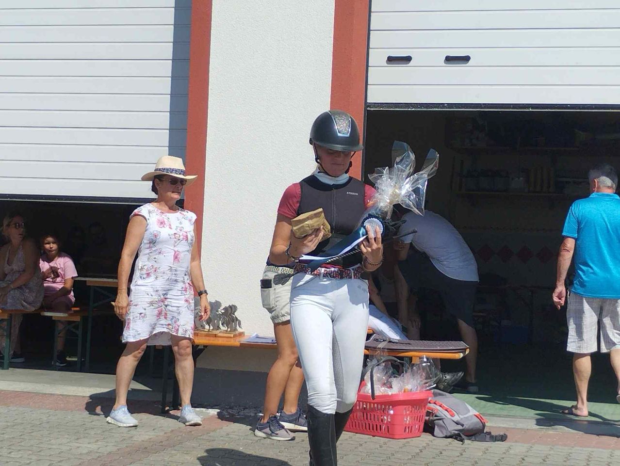 v1_migrated_image_77691635