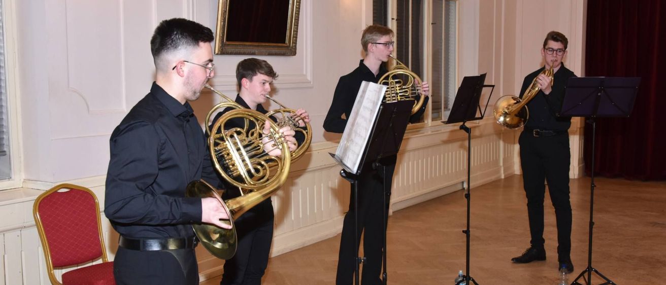 v1_migrated_image_59112112