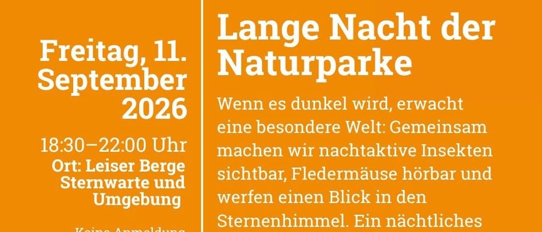 Plakat für die Lange Nacht der Naturparke Veranstaltung am 11. September 2026 mit einer Landschaft, einer leuchtenden Laterne und Text auf Deutsch.