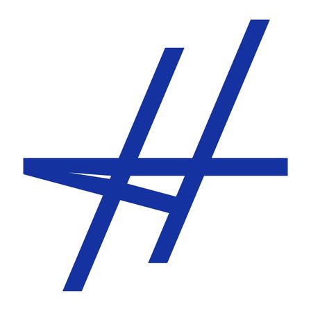 Bild enthält, Cutlery, Fork, Symbol, Aircraft, Vehicle