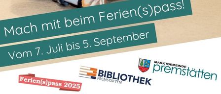 Ein kleiner Junge sitzt auf dem Boden, liest ein Buch und isst einen Eisbecher. Hinter ihm befinden sich Regale mit Büchern. Der Boden hat einen Text, der lautet: 'Vom 7. Juli bis 5. September.'