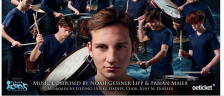 Das Poster für die Medusa Percussion Show zeigt eine Gruppe junger Männer, die Trommeln spielen, mit einem Schiff im Hintergrund, Blitzen und einem Mond. Die Veranstaltung findet am 21. März 2026 zur Weltpremiere im Dom im Berg, Graz, statt.