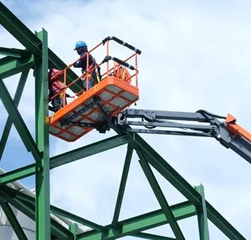 Bild enthält, Person, Worker, Adult, Male, Man