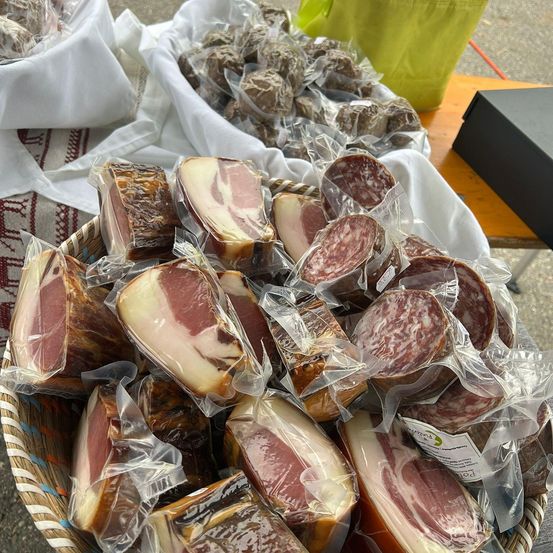 Bild enthält, Food, Meat, Mutton, Pork