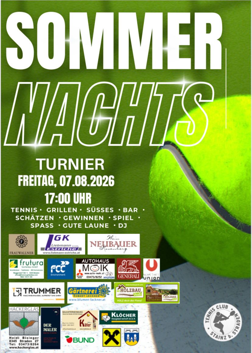 Plakat für ein Tennisturnier mit einem grünen Tennisball auf grünem Hintergrund. Die Veranstaltung ist für den 7. August 2026 um 17 Uhr geplant. Es bietet Tennis, Grillen, Süßigkeiten, Bar, Spiele und einen DJ.