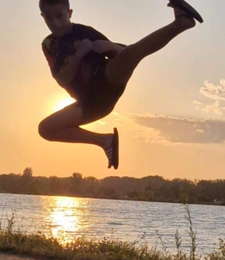 Rafael Brcerevic mit einem Twio(Gesprungen) YOP-CHAGI (Side-Kick)