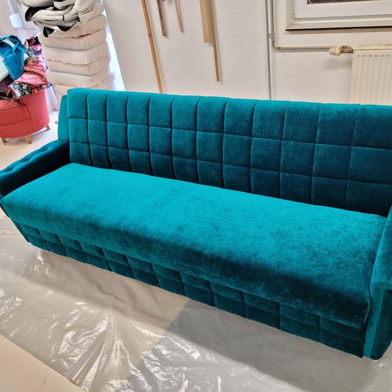 Bild enthält, Couch, Furniture, Chaise