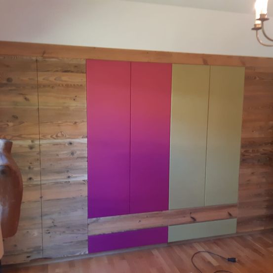 Bild enthält, Indoors, Interior Design, Wood Panels