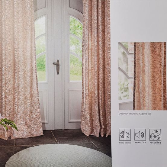 Bild enthält, Door, Home Decor, Texture, Linen, Architecture, Building, Housing, Indoors, Interior Design, House