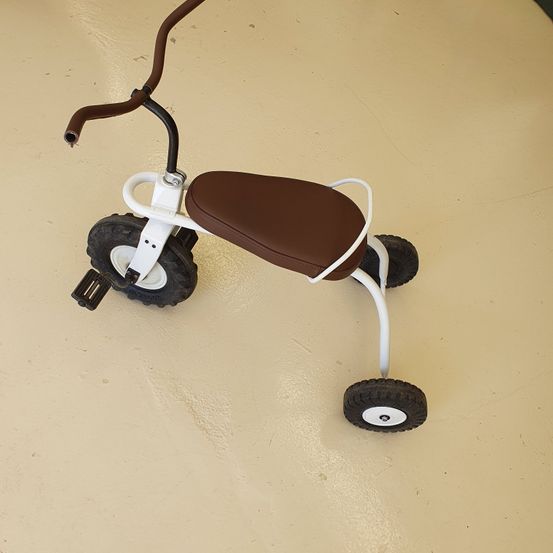 Bild enthält, Transportation, Tricycle, Vehicle, Machine, Wheel