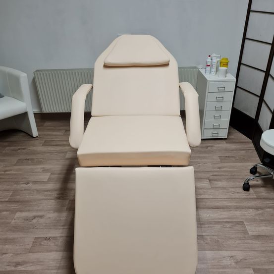 Bild enthält, Furniture, Chair