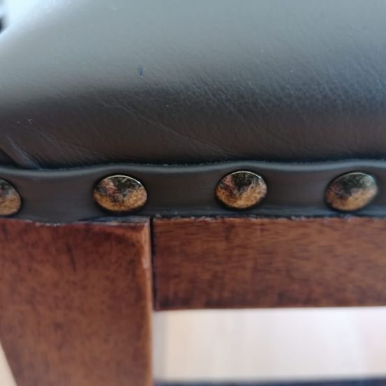 Bild enthält, Cushion, Home Decor, Furniture