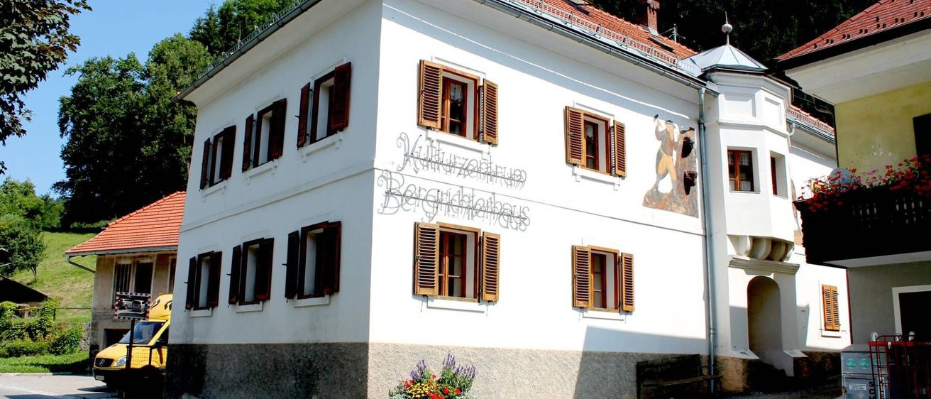 v1_migrated_image_40082899