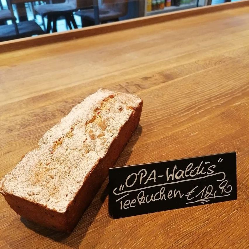 Bild enthält, Bread, Food, Bread Loaf, Wood, Hardwood, Business Card, Paper, Text