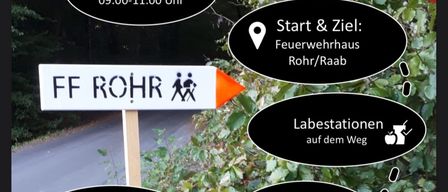 Plakat für eine Veranstaltung der Freiwilligen Feuerwehr am 27. September 2026. Es enthält Details wie Startzeit, Ort und Aktivitäten wie eine Schatzsuche und Mittagessen.