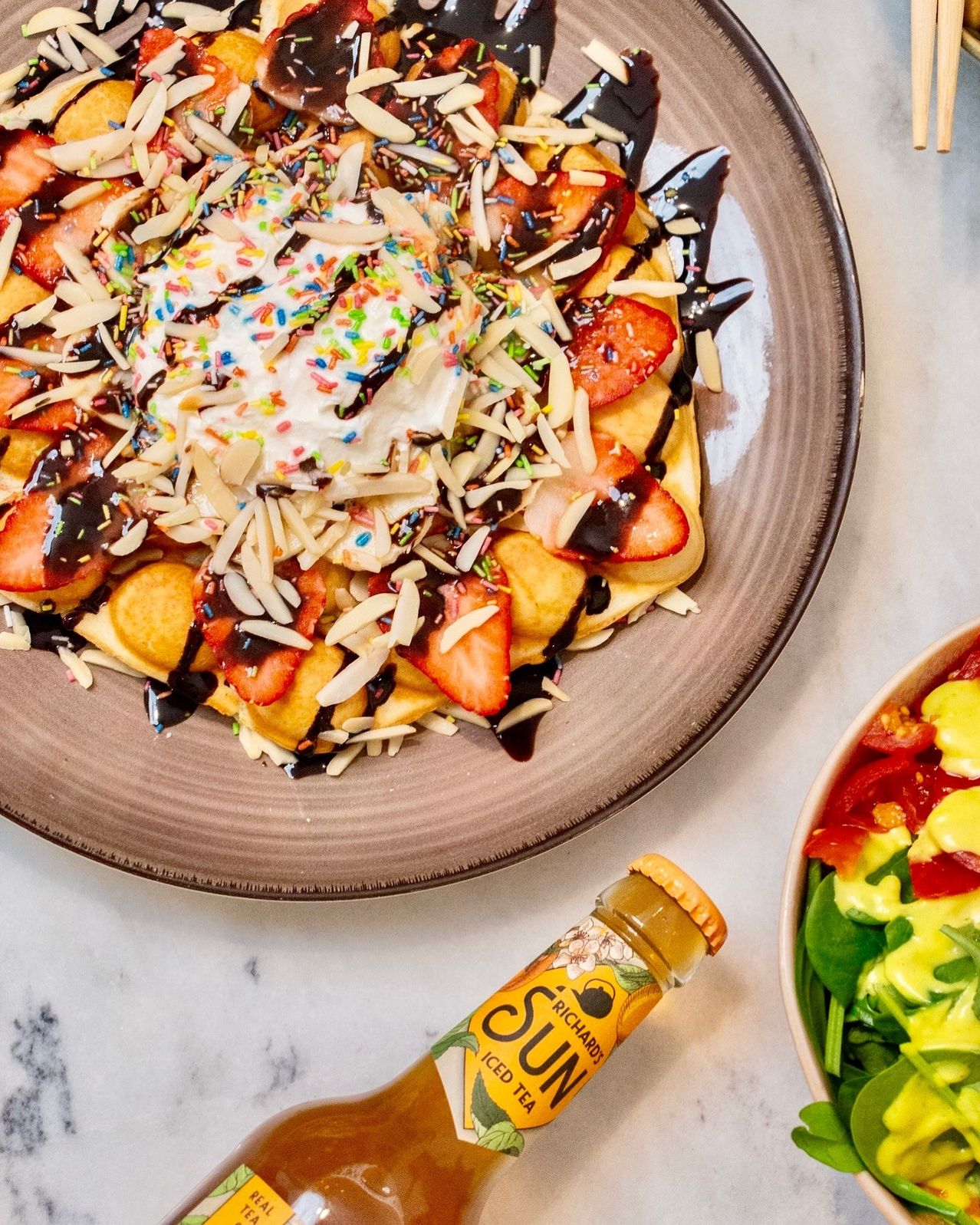 Bild enthält, Food, Food Presentation, Plate, Person, Brunch