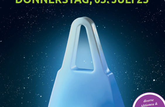 Ein Plakat für Nightshopping in Saalfelden zeigt eine leuchtende Einkaufstasche mit dem Veranstaltungsdatum und Details auf Deutsch. Die Veranstaltung verspricht Musik, Shopping und kulinarische Genüsse.