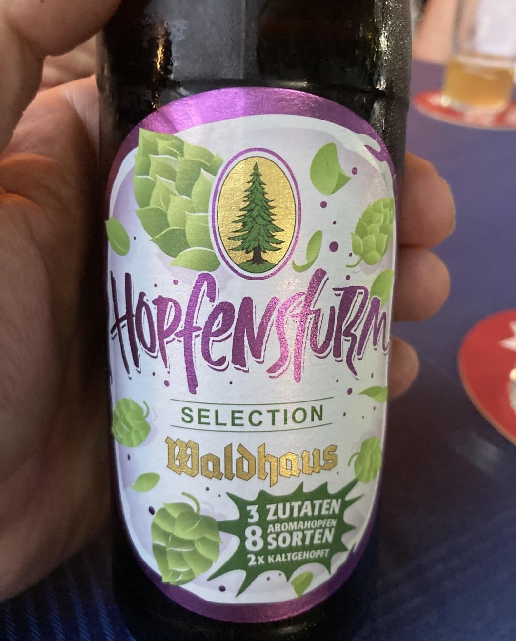 Bild enthält, Alcohol, Beer, Beverage, Tape