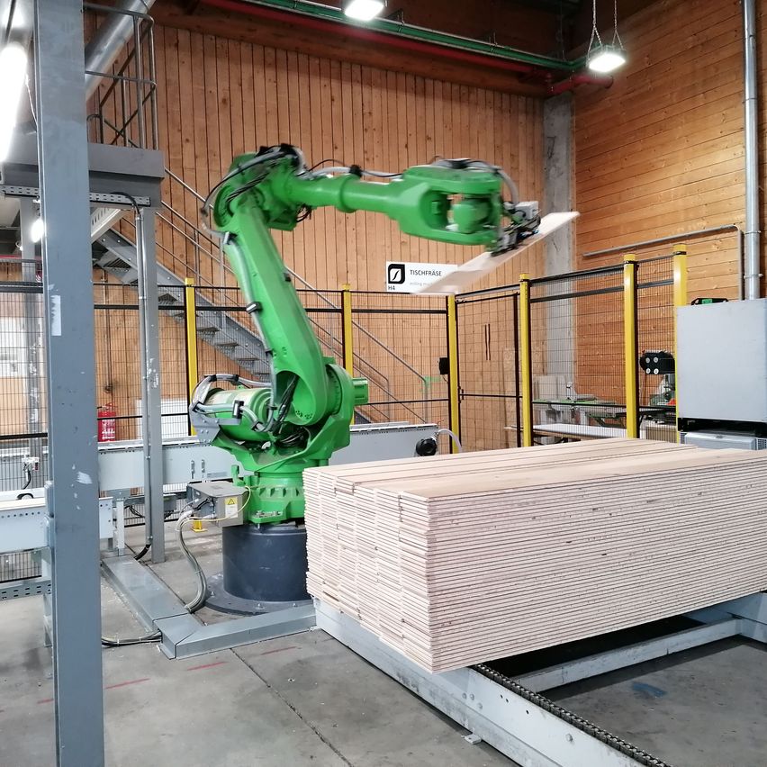 Bild enthält, Architecture, Building, Factory, Manufacturing, Workshop