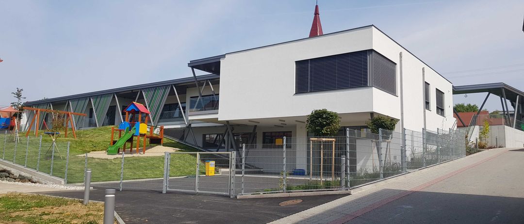 Kindergarten Wiesfleck-Logo