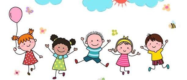 Eine Gruppe von Kindern springt in einem grasbewachsenen Feld unter einem sonnigen Himmel mit Wolken und Blumen, eines hält einen rosa Luftballon.