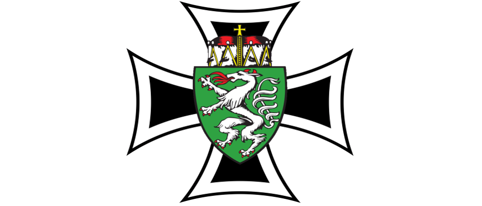 Ein schwarzes Kreuz mit einem grünen Schild in der Mitte, der einen weißen Löwen mit rotem Mähnen zeigt. Der Schild ist gekrönt mit einer gelben Krone.