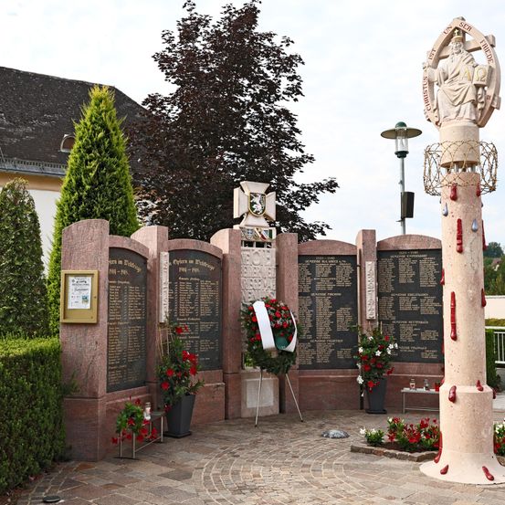 ÖKB-Jubiläumsfest 25 Jahre Kriegerdenkmal Heiligenkreuz/W.