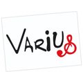 Das Bild zeigt das Wort 'VARIU' in stilisierter schwarzer Schrift mit einem roten Notensymbol auf der rechten Seite. Das Wort ist groß und zentriert, wobei das Notensymbol leicht unter dem Haupttext positioniert ist.