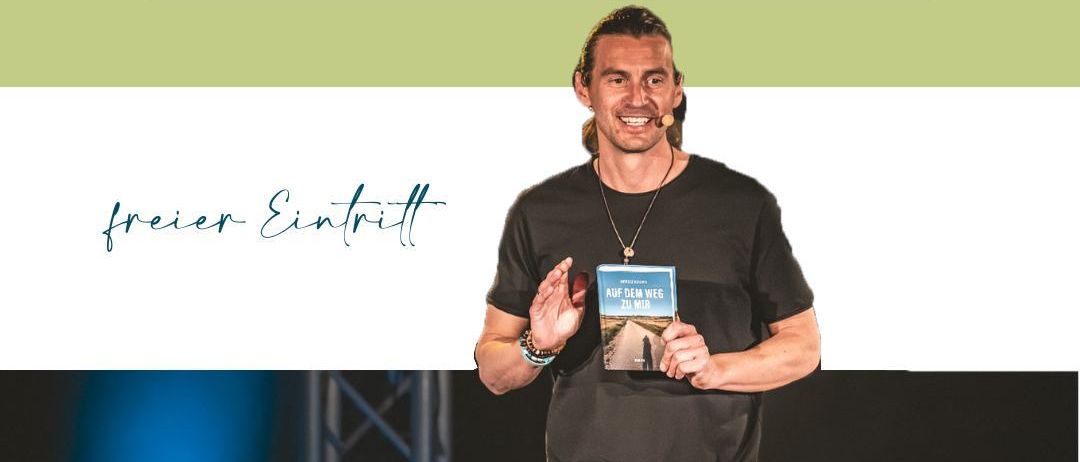 Plakat für eine Buchveranstaltung mit Andreas Alexander Schintl. Das Plakat zeigt ein Foto des Autors, das Buchcover und Details zum Veranstaltungsdatum, zur Zeit und zum Ort.