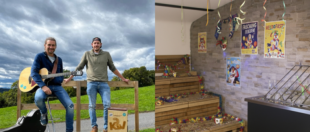 Ein Mann steht auf einer Holzplattform mit einem Kasten neben ihm. Er trägt eine grüne Kapuzenjacke und blaue Jeans. Der Hintergrund zeigt einen bewölkten Himmel und Bäume.