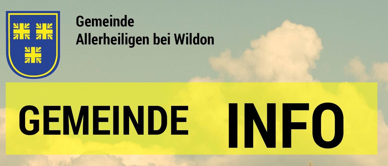 Ein Bild mit blauem Himmel und Wolken. Darunter ein Banner mit dem Text 'GEMEINDE INFO' in schwarz. Darunter ein Grasfeld mit einem Kirchturm in der Ferne.