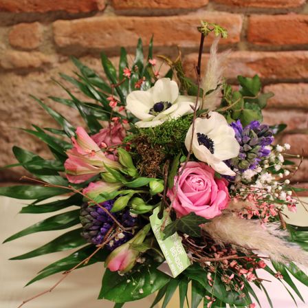 Bild enthält, Flower, Flower Arrangement, Flower Bouquet, Plant, Rose, Art, Floral Design, Graphics, Pattern