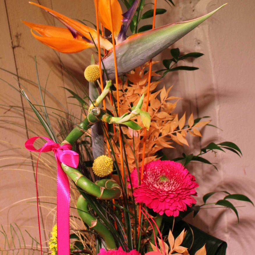 Bild enthält, Flower, Flower Arrangement, Plant, Flower Bouquet, Ikebana, Art, Floral Design, Pattern, Rose