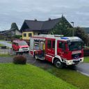 Bild enthält, Transportation, Truck, Vehicle, Fire Station, Fire Truck, Moving Van, Van