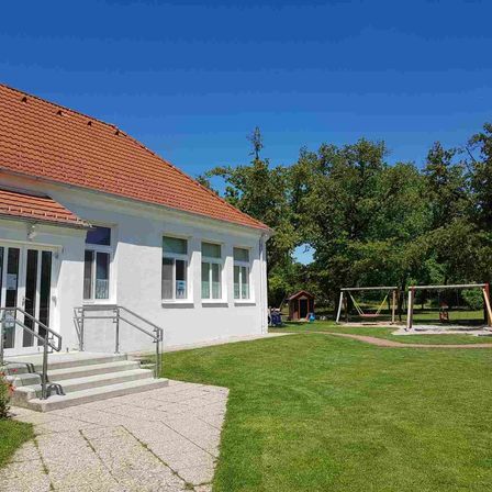 v1_migrated_image_80404654