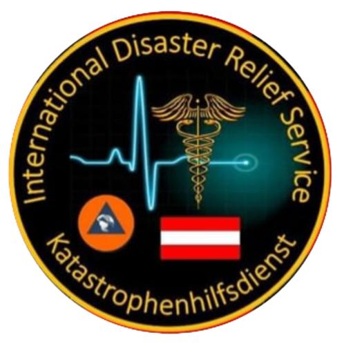 Das Emblem zeigt 'International Disaster Relief Service' Text, ein medizinisches Symbol, eine EKG-Linie, ein Erdsymbol und eine Flagge.