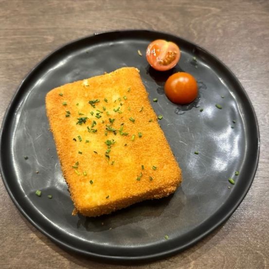 Bild enthält, Food, Food Presentation, Bread, Plate, Fritters