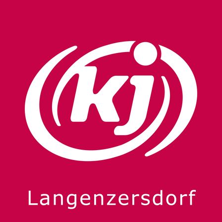 Auf rotem Hintergrund ist das weiße Logo von 'KJ' mit einer geschwungenen Linie und darunter den Worten 'Langenzensdorf' zu sehen.