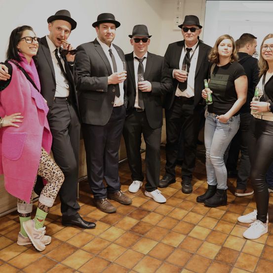 Groupshot, Person, Adult, Female, Woman, Shoe, Wristwatch, Male, Man, Glasses