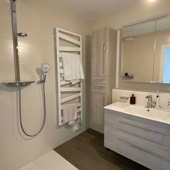 Corner, Indoors, Interior Design, Bathing, Bathroom, Sink