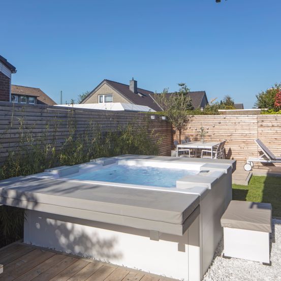 Whirlpool RivieraPool Strato 2.1 White Elegance