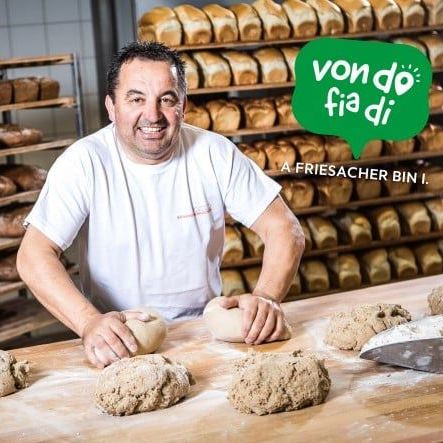 Bild enthält, Adult, Male, Man, Person, Shop, Bread, Food, Bakery, Face, Head