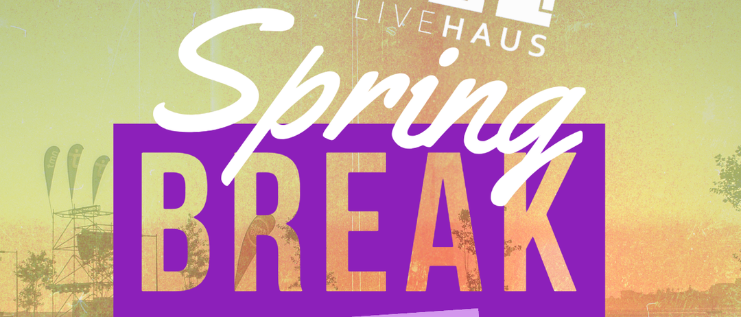 Plakat für die Spring Break Veranstaltung im Livehaus. Es zeigt eine Menschenmenge und erwähnt einen Live-Auftritt von Deejay am 20. März.